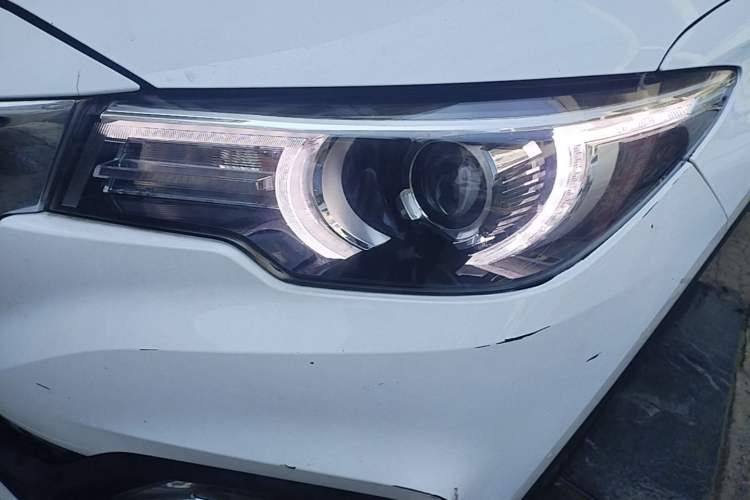 Used MG ZS 2018 1.5L Automatic Luxury Edition China V Standard Left Front Headlight
