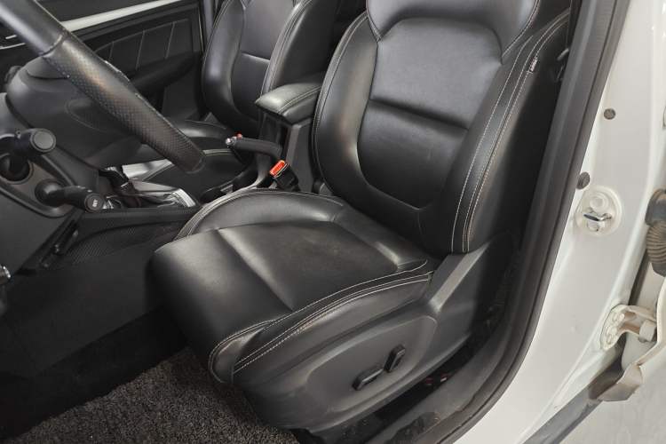 Used MG ZS 2018 1.5L Automatic Luxury Edition China V Standard Left Front Seat