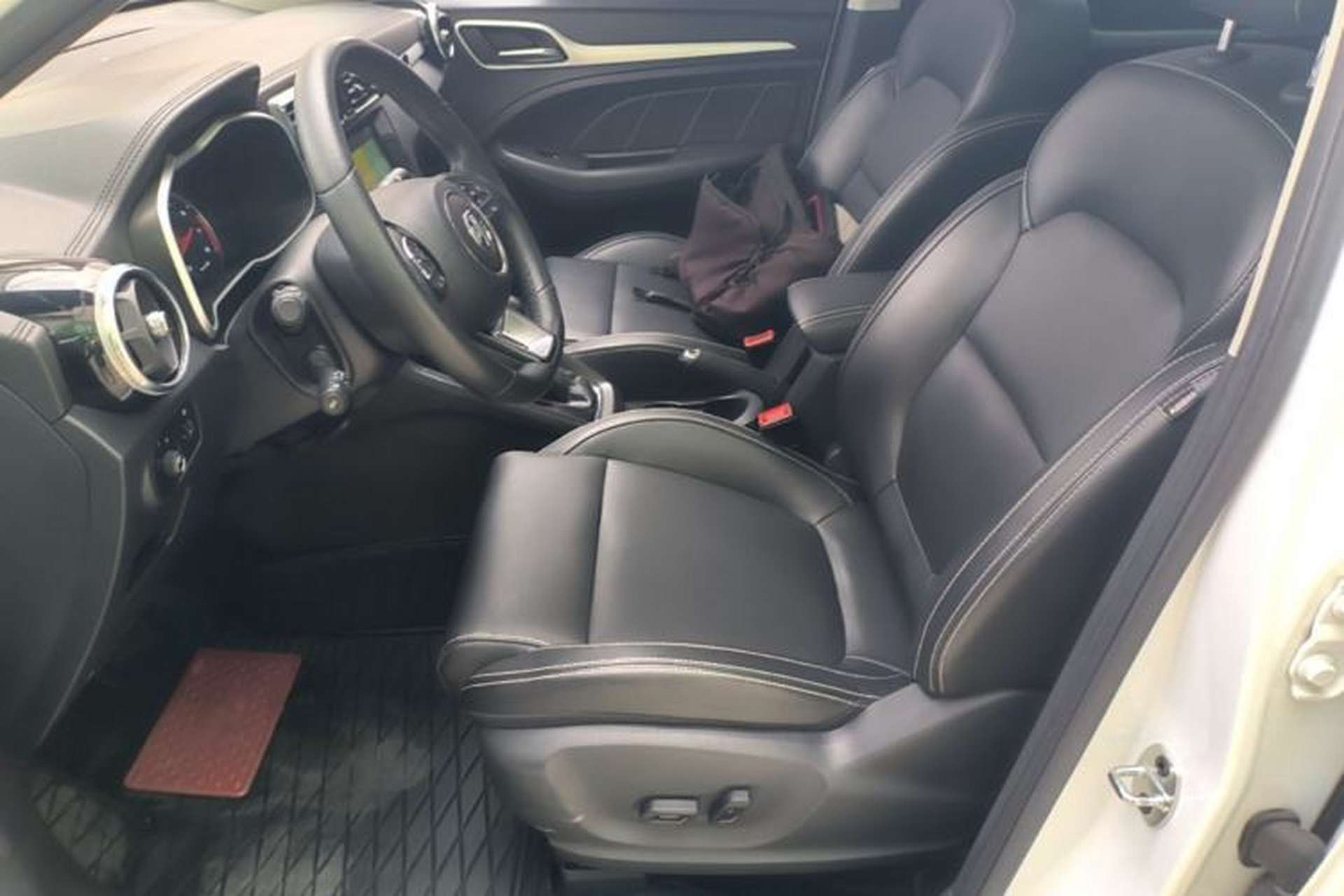 Used MG ZS 2018 1.5L Automatic Luxury Edition China V Standard Left Front Seat