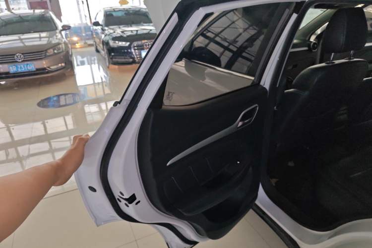 Used MG ZS 2018 1.5L Automatic Luxury Edition China V Standard Left Rear Door Interior
