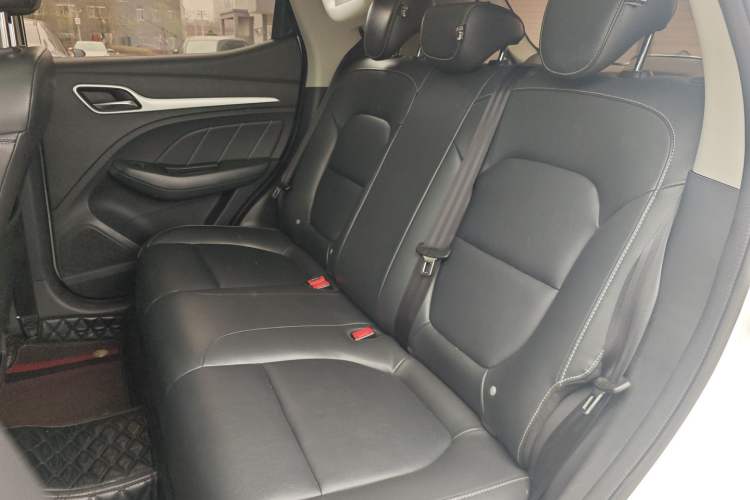 Used MG ZS 2018 1.5L Automatic Luxury Edition China V Standard Left Rear Seat