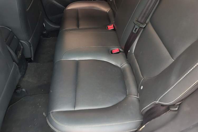 Used MG ZS 2018 1.5L Automatic Luxury Edition China V Standard Left Rear Seat