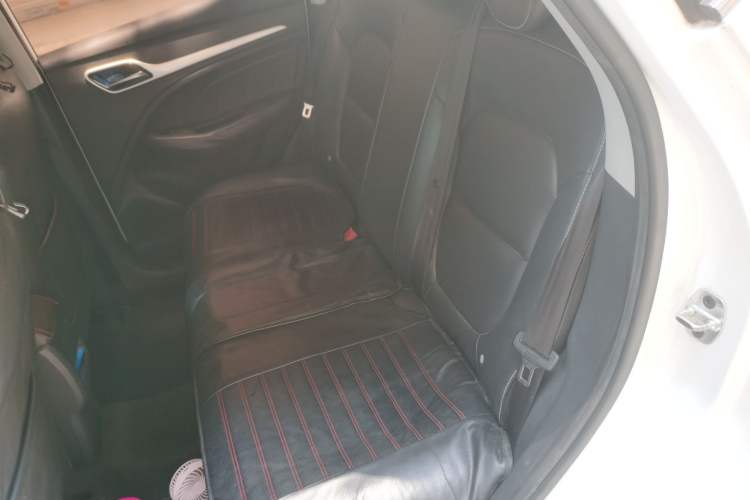 Used MG ZS 2018 1.5L Automatic Luxury Edition China V Standard Left Rear Seat