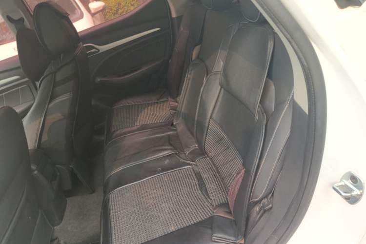Used MG ZS 2018 1.5L Automatic Luxury Edition China V Standard Left Rear Seat
