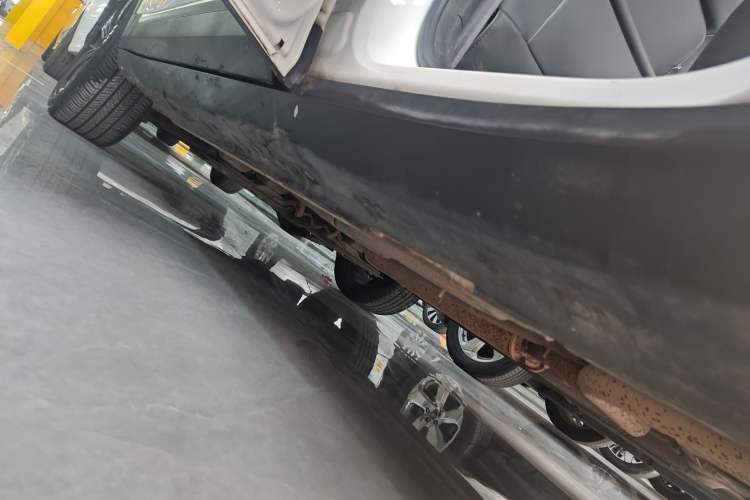 Used MG ZS 2018 1.5L Automatic Luxury Edition China V Standard Left Side Sill