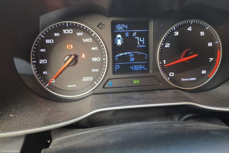 Used MG ZS 2018 1.5L Automatic Luxury Internet Edition China V Standard Odometer Close Up