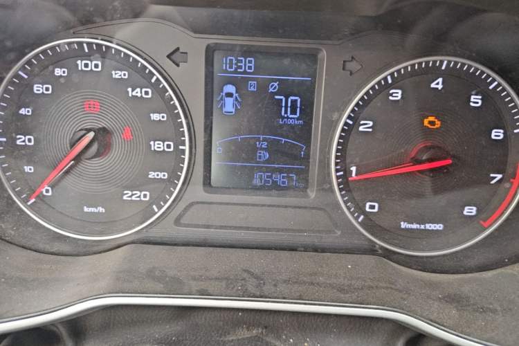 Used MG ZS 2018 1.5L Manual Fashion Edition China V-standard Odometer Close Up