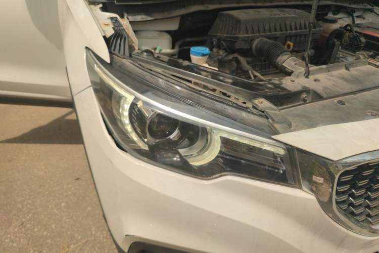 Used MG ZS 2018 1.5L Manual Luxury Version China V Standard Right Front Headlight