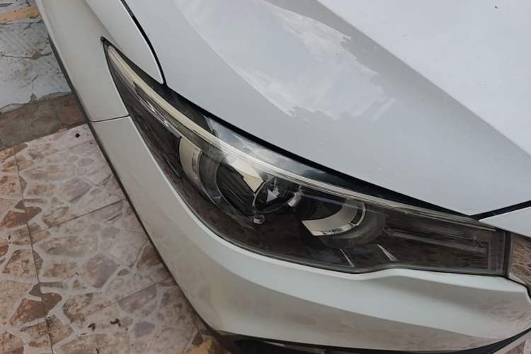 Used MG ZS 2018 1.5L Automatic Luxury Edition China V Standard Right Front Headlight