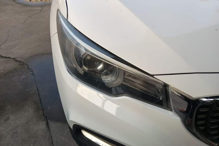 Used MG ZS 2018 1.5L Automatic Luxury Edition China V Standard Right Front Headlight