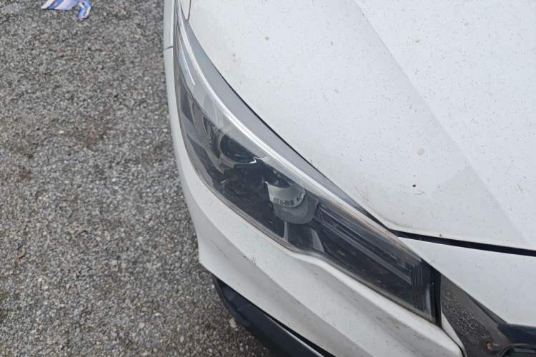Used MG ZS 2018 1.5L Manual Luxury Version China V Standard Right Front Headlight