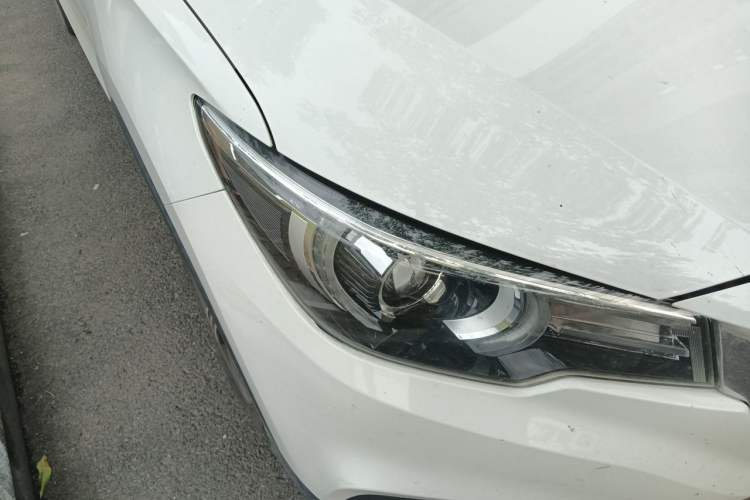 Used MG ZS 2018 1.5L Automatic Luxury Edition China V Standard Right Front Headlight