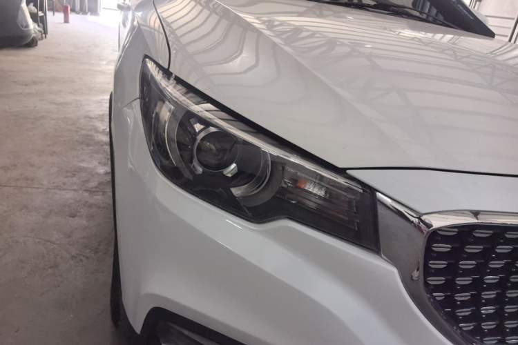 Used MG ZS 2018 1.5L Automatic Luxury Edition China V Standard Right Front Headlight