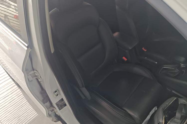 Used MG ZS 2018 1.5L Automatic Luxury Edition China V Standard Right Front Seat
