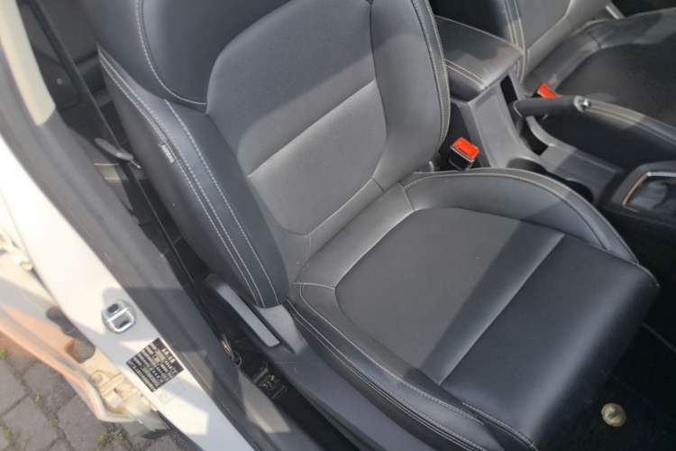 Used MG ZS 2018 1.5L Automatic Luxury Edition China V Standard Right Front Seat