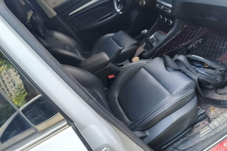 Used MG ZS 2018 1.5L Manual Elite Edition China V standard Right Front Seat