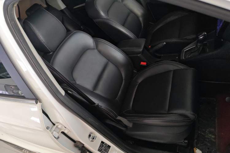 Used MG ZS 2018 1.5L Automatic Luxury Edition China V Standard Right Front Seat