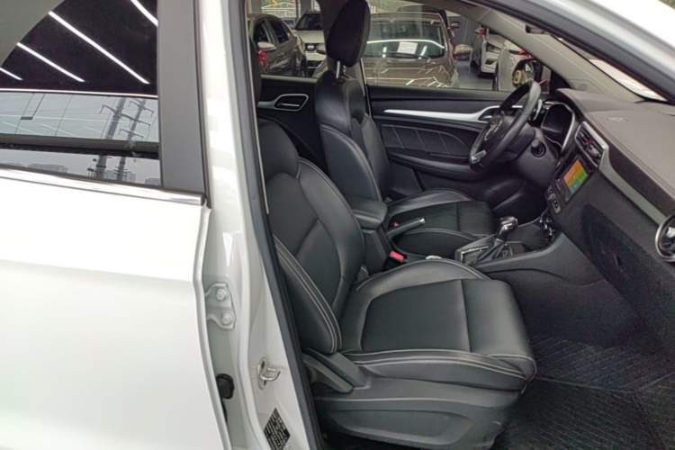 Used MG ZS 2018 1.5L Automatic Luxury Edition China V Standard Right Front Seat