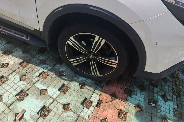 Used MG ZS 2018 1.5L Manual Luxury Version China V Standard Right Front Wheel Hub