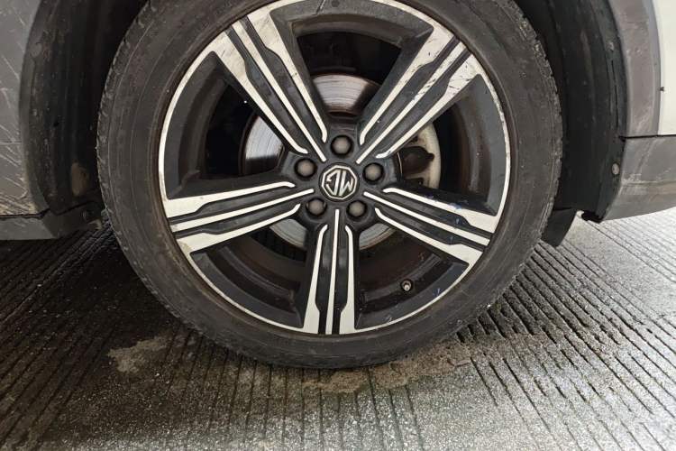 Used MG ZS 2018 1.5L Automatic Elite Edition China V Standard Right Front Wheel Hub