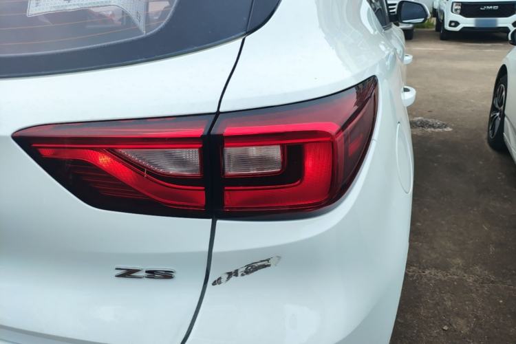 Used MG ZS 2018 1.5L Manual Fashion Edition China V-standard Right Rear Taillight