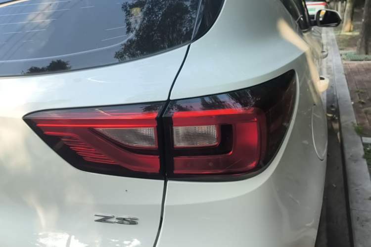 Used MG ZS 2018 1.5L Manual Comfort Edition China V Standard Right Rear Taillight