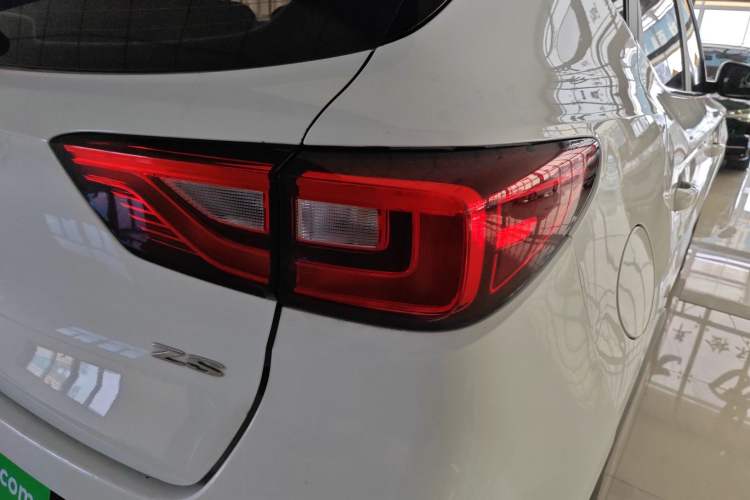 Used MG ZS 2018 1.5L Automatic Luxury Edition China V Standard Right Rear Taillight