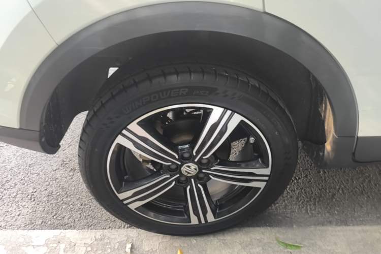 Used MG ZS 2018 1.5L Manual Comfort Edition China V Standard Right Rear Wheel Hub