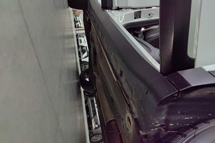 Used MG ZS 2018 1.5L Automatic Luxury Edition China V Standard Right Side Sill