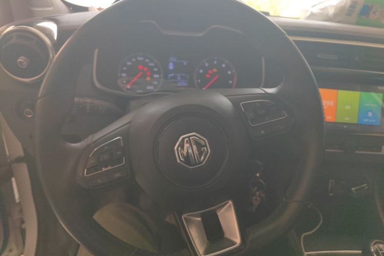 Used MG ZS 2018 1.5L Manual Luxury Version China V Standard Steering Wheel