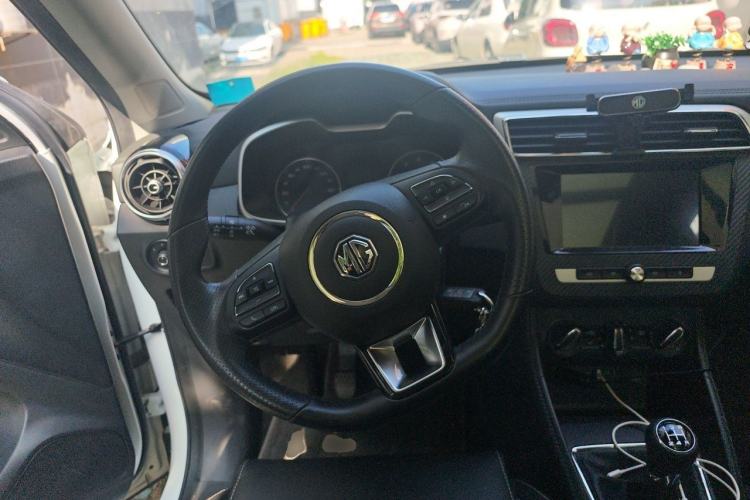 Used MG ZS 2018 1.5L Manual Luxury Version China V Standard Steering Wheel