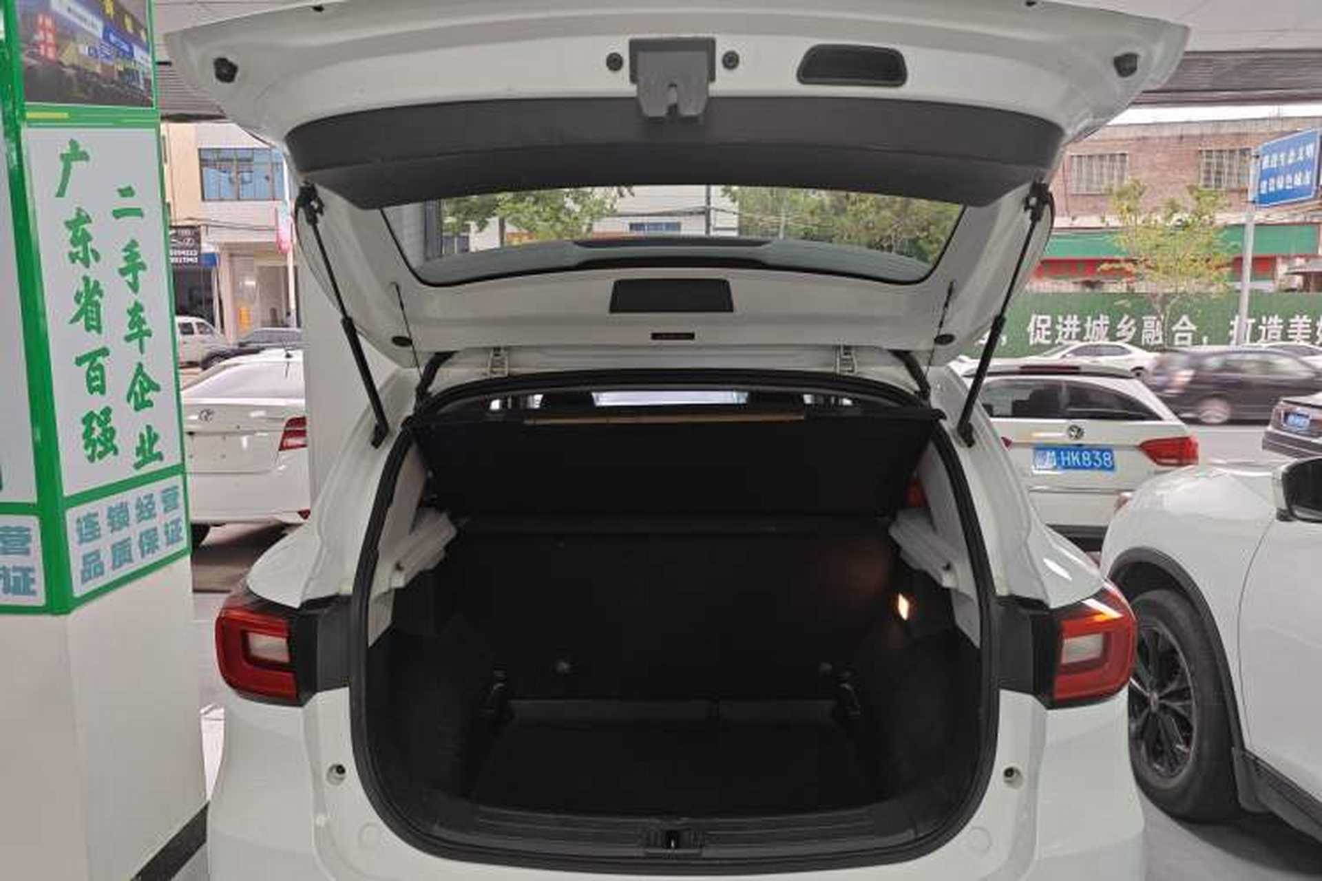 Used MG ZS 2018 1.5L Automatic Luxury Edition China V Standard Trunk