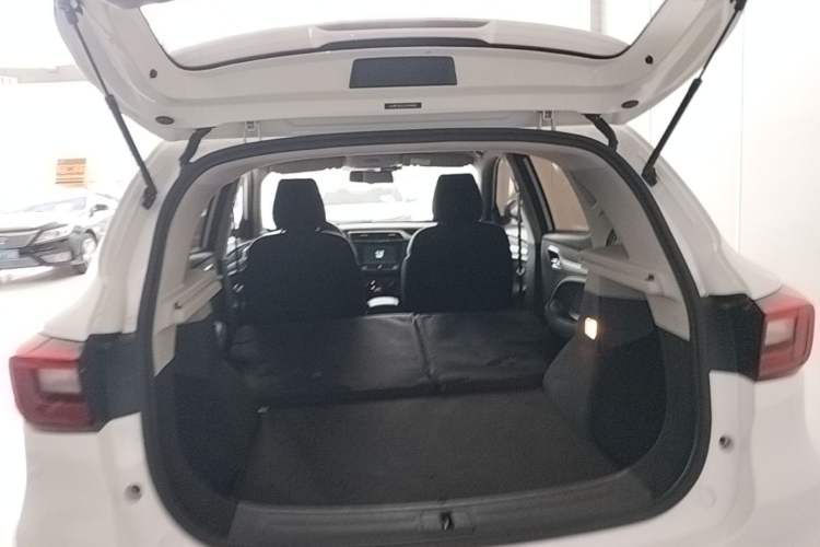 Used MG ZS 2018 1.5L Manual Comfort Edition China V Standard Trunk