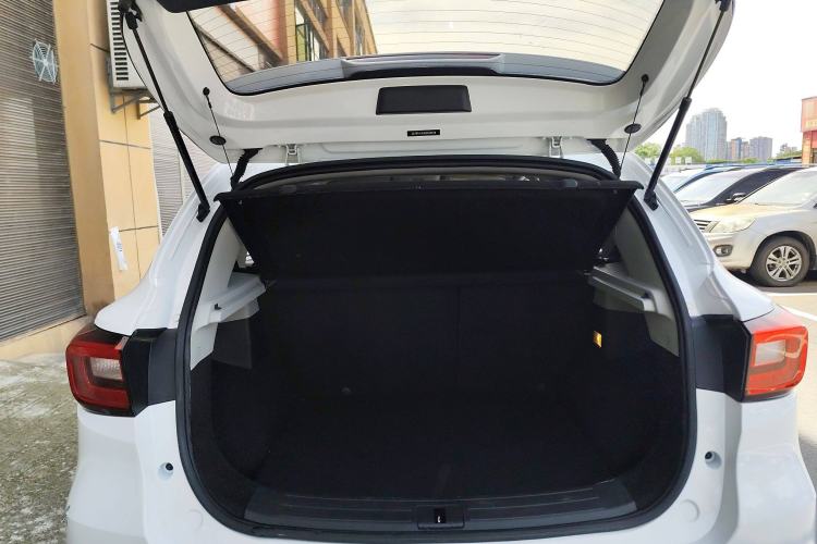 Used MG ZS 2018 1.5L Manual Comfort Edition China V Standard Trunk