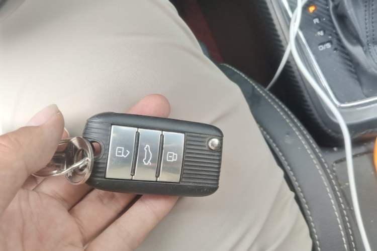 Used MG ZS 2018 1.5L Automatic Luxury Edition China V Standard Vehicle Key