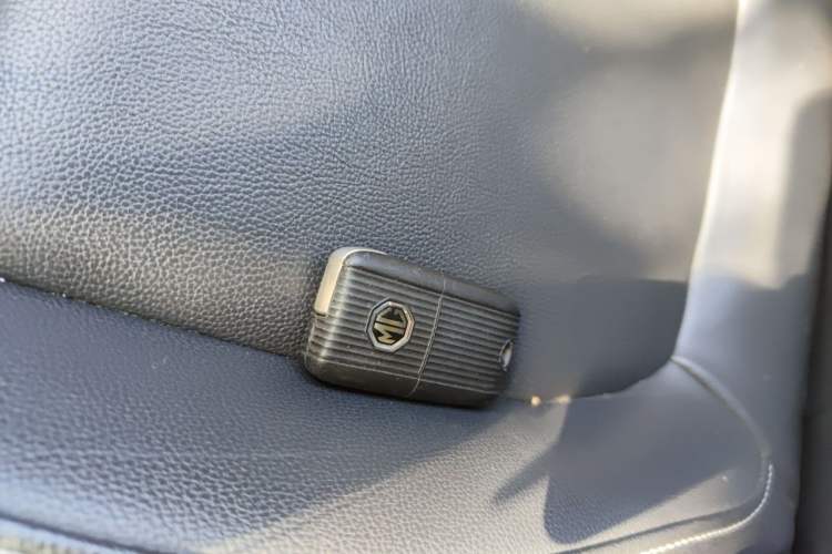 Used MG ZS 2018 1.5L Automatic Luxury Edition China V Standard Vehicle Key