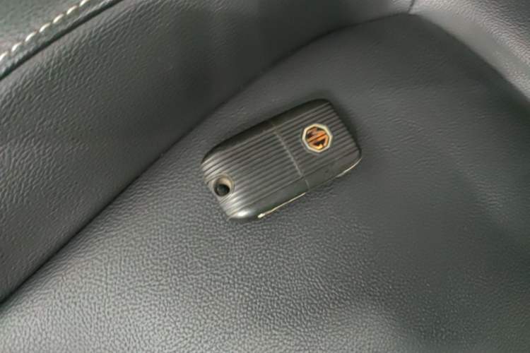 Used MG ZS 2018 1.5L Automatic Luxury Edition China V Standard Vehicle Key