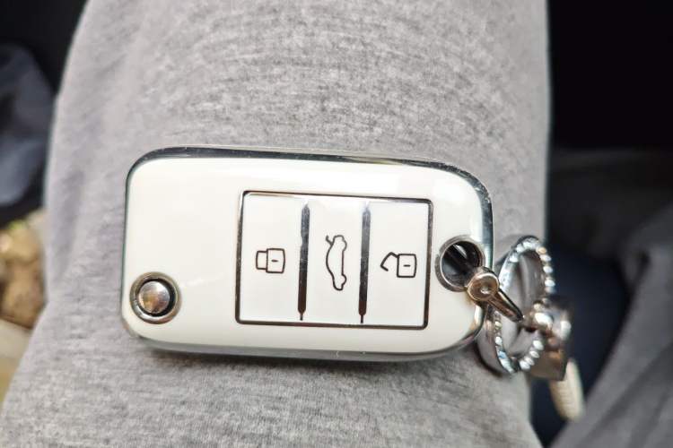 Used MG ZS 2018 1.5L Automatic Elite Edition China V Standard Vehicle Key