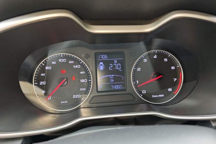 Used MG ZS 2018 1.5L Automatic Elite Edition China V Standard Instrument Cluster