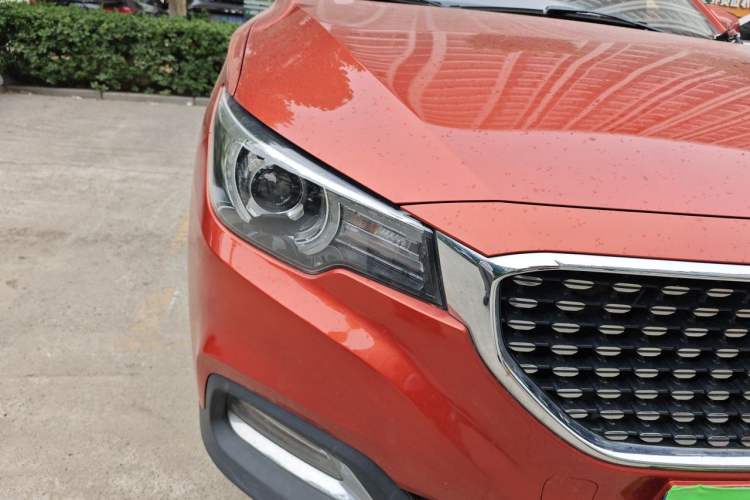 Used MG ZS 2018 1.5L Automatic Elite Edition China V Standard Right Front Headlight