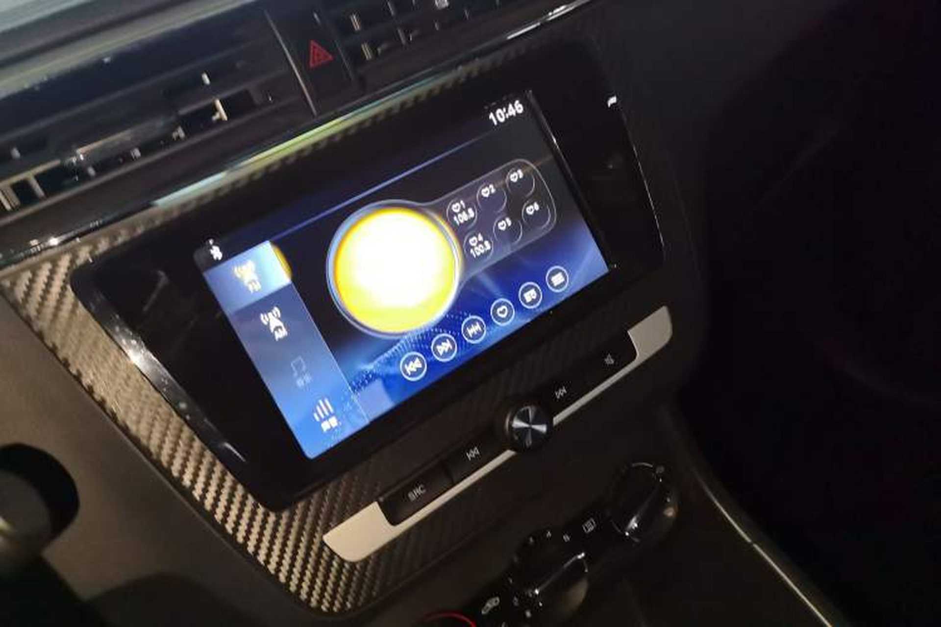 Used MG ZS 2019 1.5L Manual Global Comfort Edition China VI Standard Audio And AC Panel