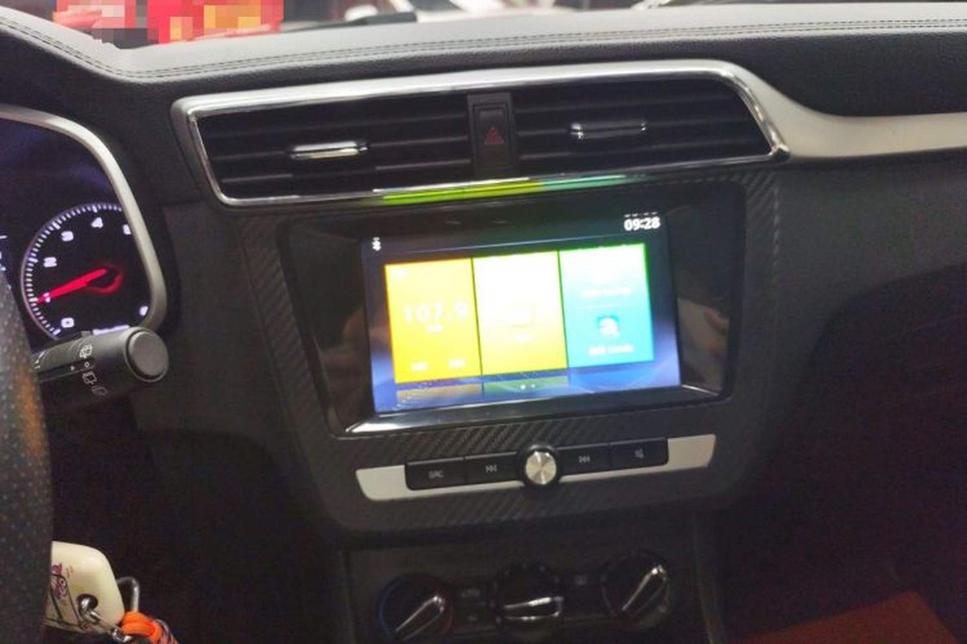 Used MG ZS 2019 1.5L Manual 65-inch Giant-Sized Sunroof Global Edition China VI Standard Audio And AC Panel
