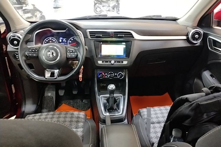 Used MG ZS 2019 1.5L Manual 65-inch Giant-Sized Sunroof Global Edition China VI Standard Center Console