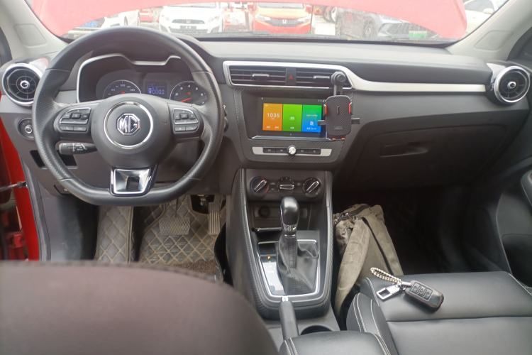 Used MG ZS 2019 1.5L Automatic Global Luxury Edition China VI Standard Center Console
