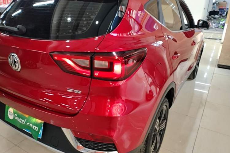 Used MG ZS 2019 1.5L Manual 65-inch Giant-Sized Sunroof Global Edition China VI Standard Exterior 3