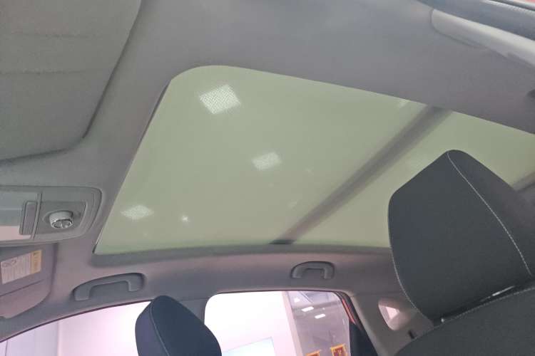 Used MG ZS 2019 1.5L Manual 65-inch Giant-Sized Sunroof Global Edition China VI Standard Headliner
