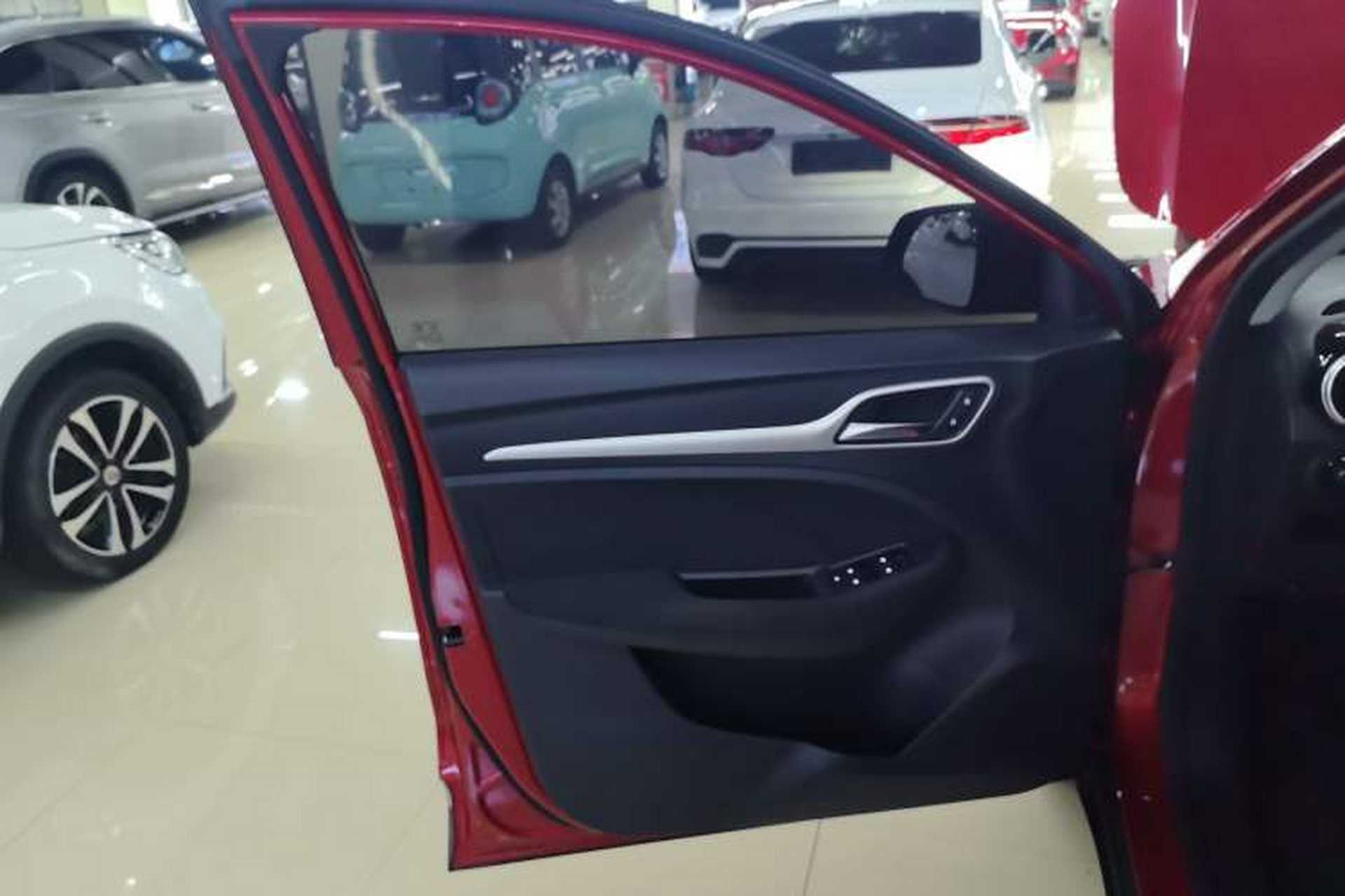 Used MG ZS 2019 1.5L Manual Global Comfort Edition China VI Standard Left Front Door Interior