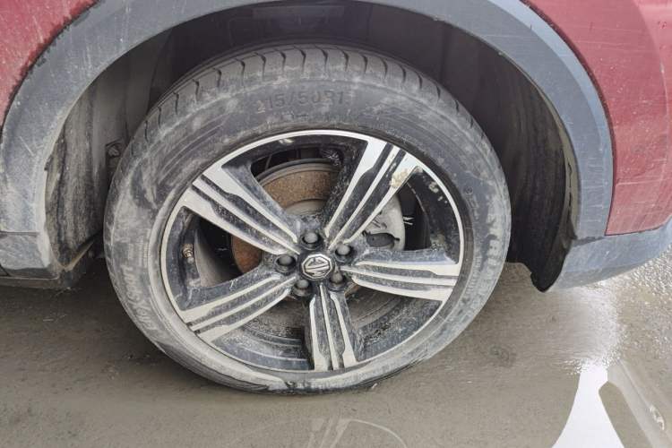 Used MG ZS 2019 1.5L Manual 65-inch Giant-Sized Sunroof Global Edition China VI Standard Right Front Wheel Hub