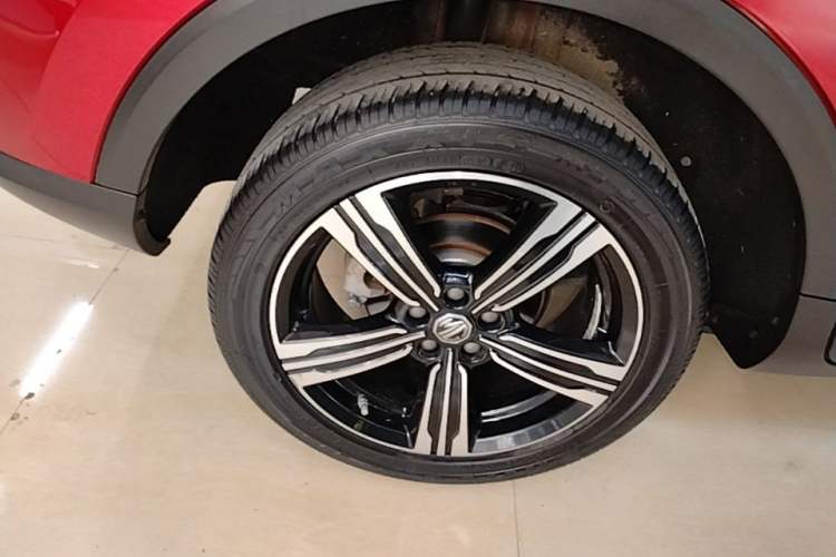Used MG ZS 2019 1.5L Manual 65-inch Giant-Sized Sunroof Global Edition China VI Standard Right Rear Wheel Hub