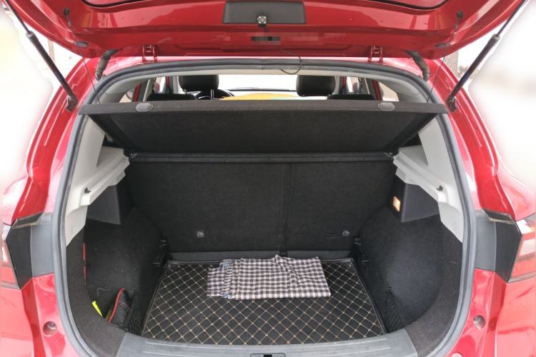 Used MG ZS 2019 1.5L Automatic Global Luxury Edition China VI Standard Trunk